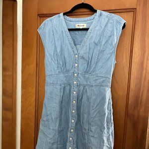 Madewell Short-Sleeved Chambray Dress